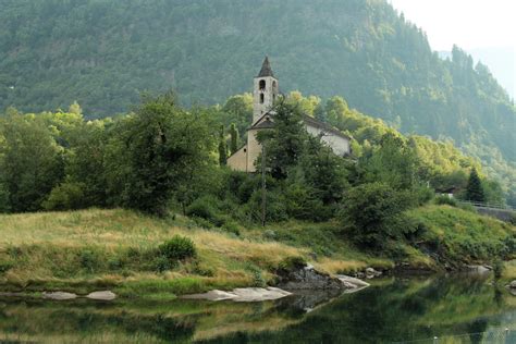 Kirche Chironico Gotteshaus Katholisch Baujahr Ursprun Flickr