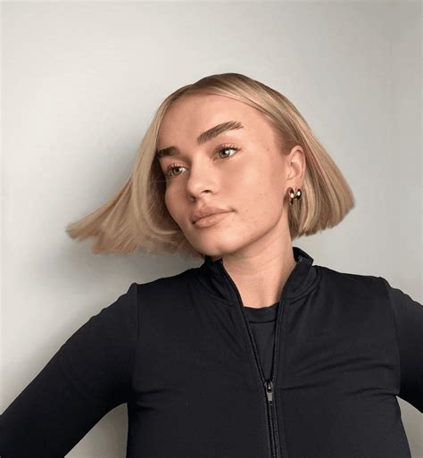 33 Honey Blonde Hair Shades To Warm Up Your Look