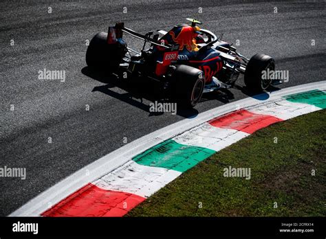 ALBON Alexander Tha Aston Martin Red Bull Racing Honda RB16 Action