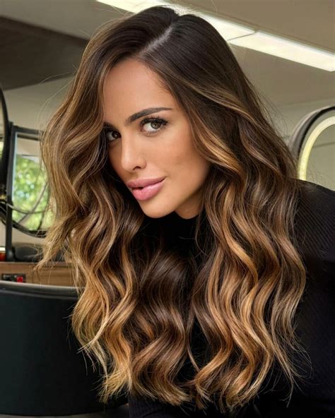 Pics Of Brown And Blonde Balayage Tempting You To Call Your Colorist