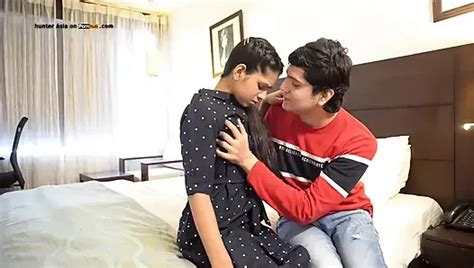 Indian Teenagers Romantic Sex In Hotel Room Hunter Asia Xhamster