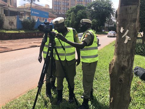 Residents argue over victorian drive traffic and speed limits 24