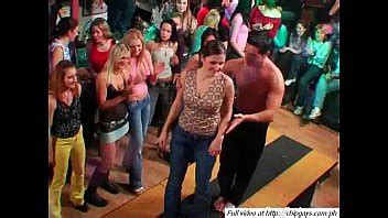 Chicas Sexy Bailando En La Fiesta XVIDEOS