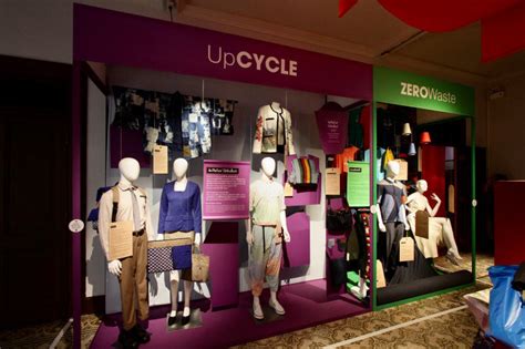 Fast Fashion ชอปลางโลก สมการรอคอย มวเซยมสยาม ชประเดนสด HOT กบ นทรรศการหมนเวยนตว