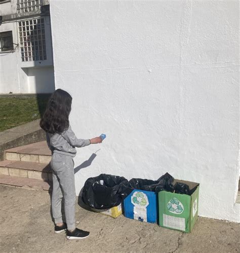 Los Alumnos Del Francisco Parras En Losar De La Vera Velan Por Un