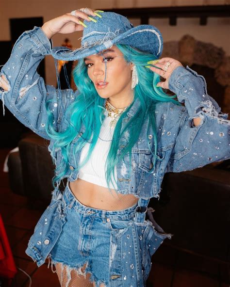 karol g outfit 8