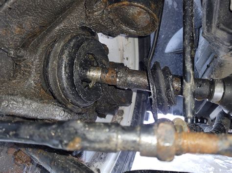 Полетел правый наружный Шрус . — BMW X5 (E53), 3 л, 2004 года | поломка ...