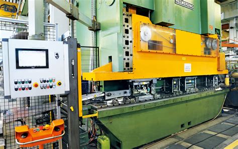 Textbook retrofit - Mensch und Automation