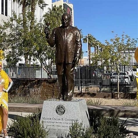 Former LV Mayor Oscar Goodman - Hanlon Sculpture