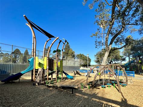 Lincoln Park - Ross Recreation