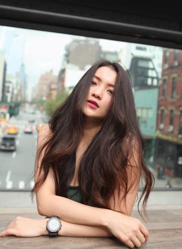 Bị quay lén nhan sắc hot girl ngực khủng Thuỷ Top ra sao Báo Tri thức và Cuộc sống TIN