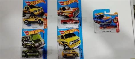 Hot Wheels Básicos Set De 5 Carritos Envío gratis