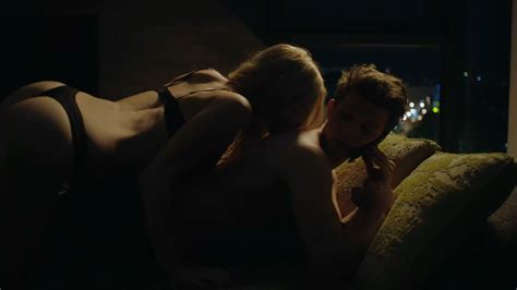 Naked Lili Epply In Fast Forward