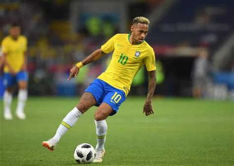 Неймар – биография, карьера, достижения, статистика, фото, видео лучших ...