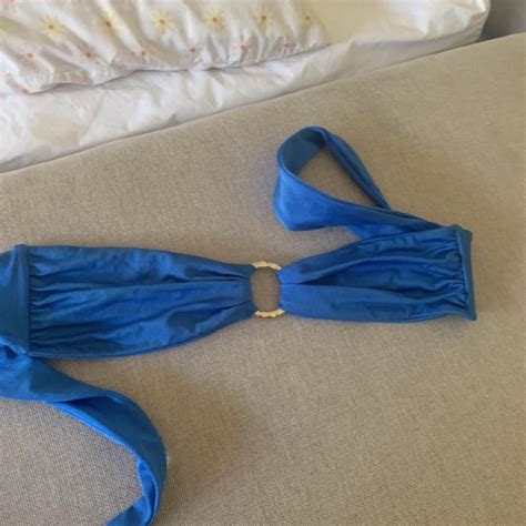 SOMMER SWIM BIKINI TOP SIZE XS Fits A C Cup In Depop