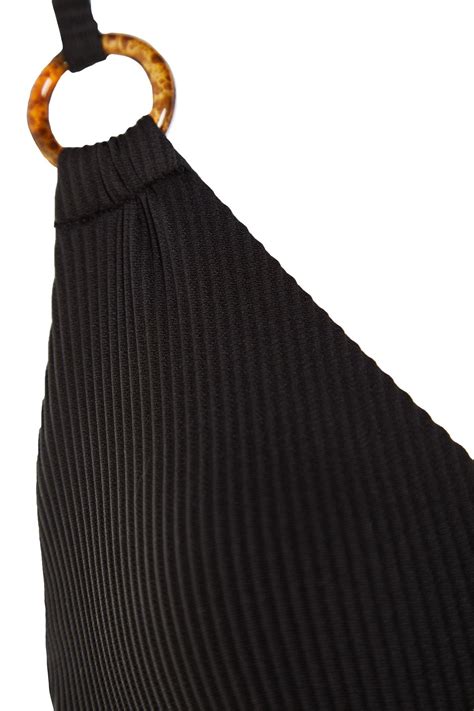 TRENDYOLMİLLA Siyah Balkonet Ters V Balenli Dokulu Bikini Üstü TBESS20BU0194 Fiyatı Yorumları