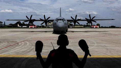 Pesanan Pesawat C J Super Hercules Keempat Tiba Di Tanah Air Foto