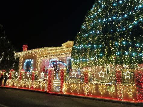 La Casa Di Babbo Natale A Senorb Con Mila Led Lattrazione