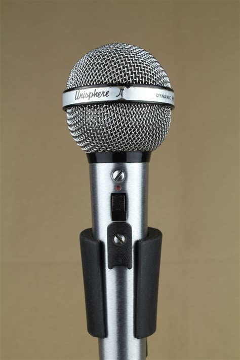 Shure 585 SB – HeinrichS