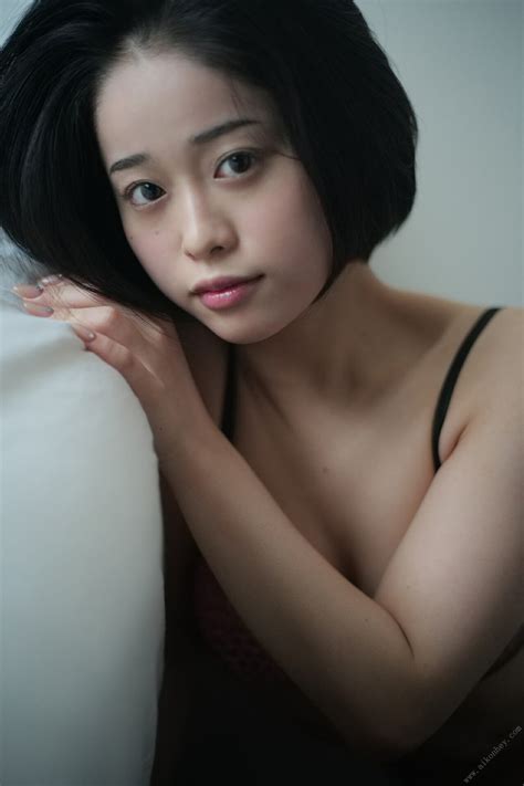 Photobook MINAMO 私の部屋でしませんか 週刊ポストデジタル写真集 041 Porn Pic