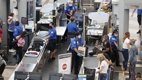 Tsa Expanding Use Of Screeners To Help At Busy Airports