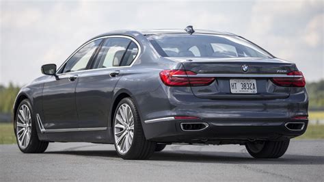 Bmw 750i Photo Gallery 19