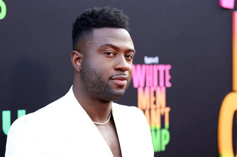 Sinqua Walls Does Not Have A Wife A Bold Statement In A World Of Identity And Expectation
