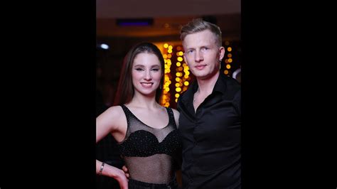 Шоу номер Бачата - YouTube