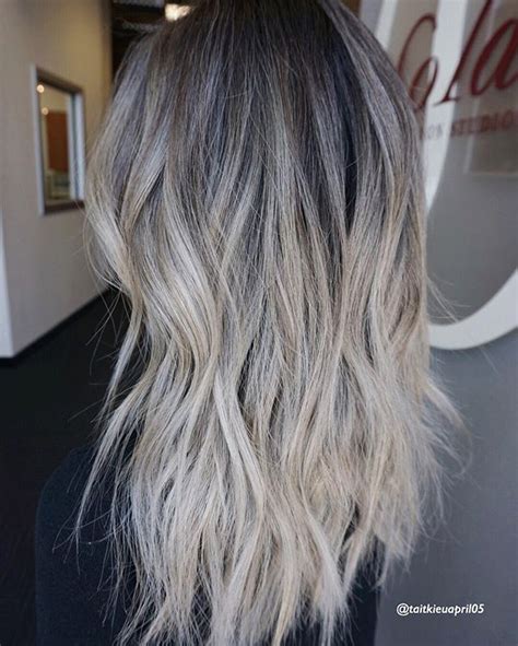 Fresh Ash Blonde Dark Roots Blonde Hair Blonde Hair With Roots Ash Hair Color