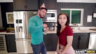 Kimmy Kim Is Sucking Tyler S Cock As Her BF Is Playing Video Games Porn Movies 3Movs