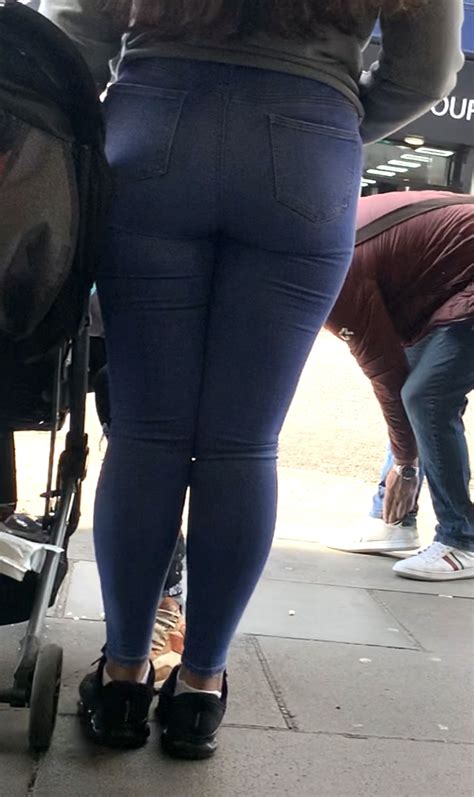 Brunette In Tight Jeans At The Bus Stop Tight Jeans Forum