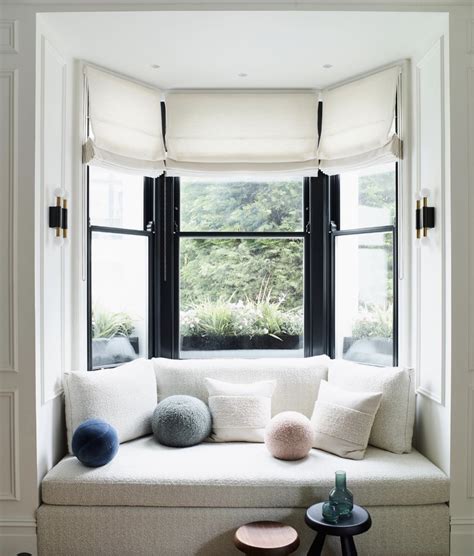 20 Amazing Bay Window Curtains For Your Home