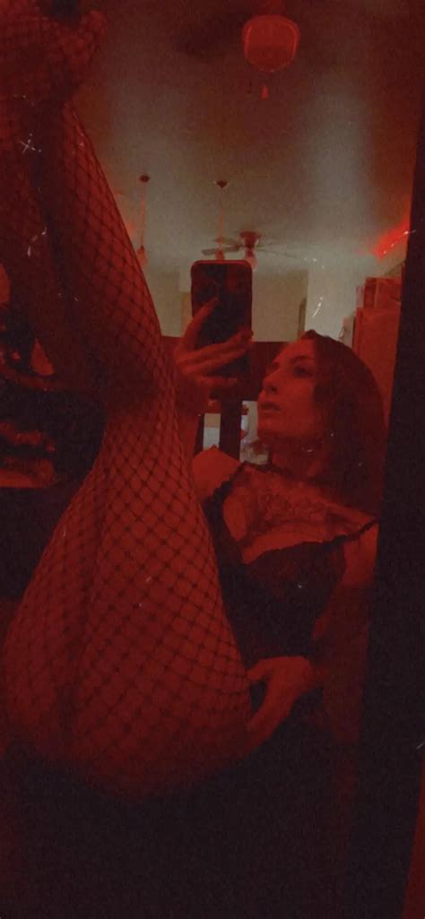 Rip My Fishnets And Fuck Me Until Im Dripping Wet Would You Scrolller