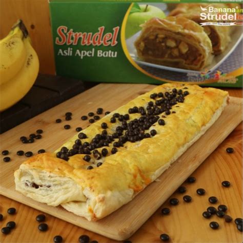 Jual Oleh Oleh Khas Malang Varian Choco Banana Strudel Dari Banana