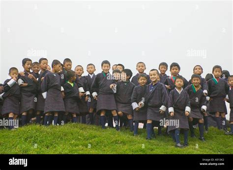 Bhutanese Students In Uniform Bhutan Stock Photo Alamy