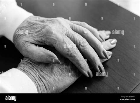 Mature Woman Fingers Close Up Hi Res Stock Photography And Images Alamy