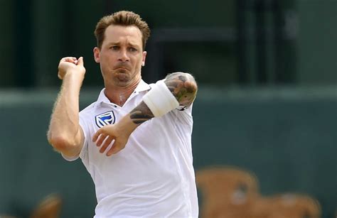 Dale Steyn Bio Age Real Name Net Worth 2020 And Partner