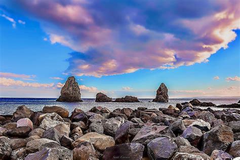 Faraglioni Di Acitrezza Al Tramonto Juzaphoto