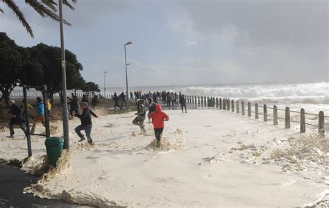 CAPE TOWN STORM PICS: The devastation sets in