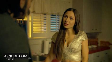 WYNONNA EARP NUDE SCENES AZNude