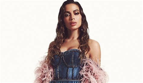 Anitta é capa da revista Gay Times e fala sobre bissexualidade