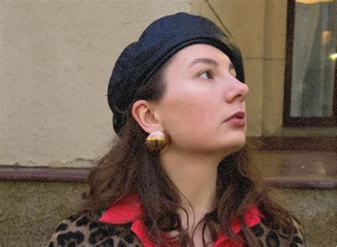 Как выбрать головные уборы под форму лица? 2024 | ВКонтакте