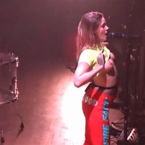 Tove Lo Nude At Shamless Performances Photos Videos And The Fappening