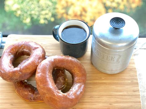Amish Country Donuts
