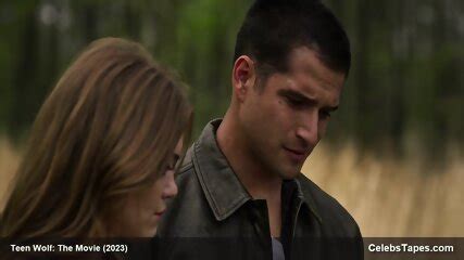 Shelley Hennig Is Nude Showing Her Butt Crystal Reed Nude Butt