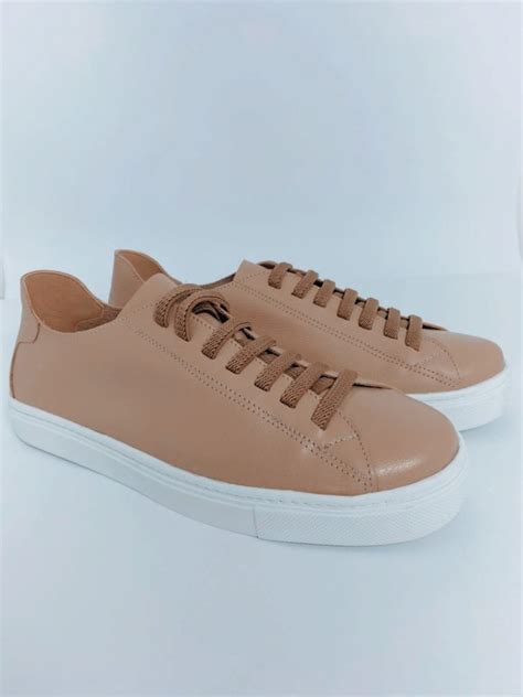 Tênis Couro Nude Meisis Shoes