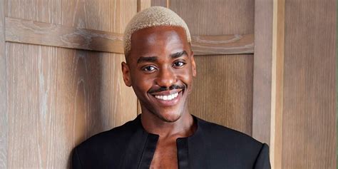 Ncuti Gatwa Sex Education Fait Son Coming Out Queer Jock Life