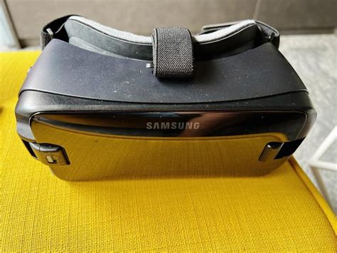 Samsung Gear VR SM R323 Virtual Reality Black Original Headset Video