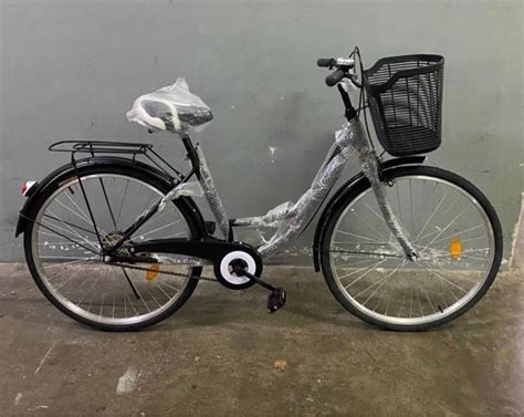 Lady bicycle, Sports Equipment, Bicycles & Parts, Bicycles on Carousell