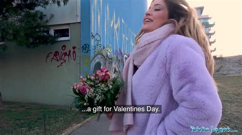 Public Agent Big Boobs Babe Gets Indecent Proposal Porn B Xhamster